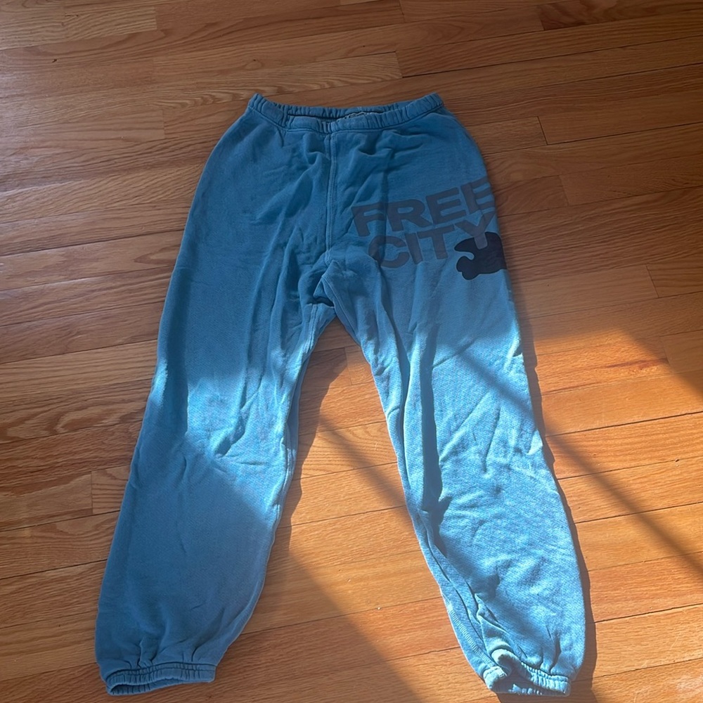 Free city XS sweatpants